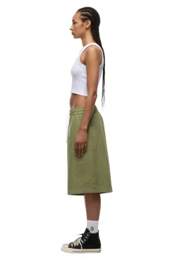 LONG BIG POCKET SHORTS PASTEL OLIVE