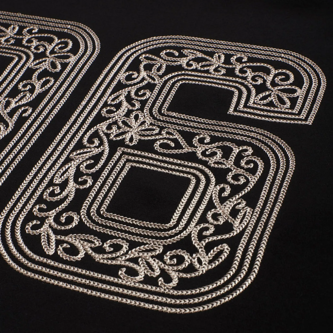 ORNAMENT HOCKEY JERSEY BLACK