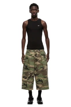 OVERSIZED CAMO WORK SHORTS