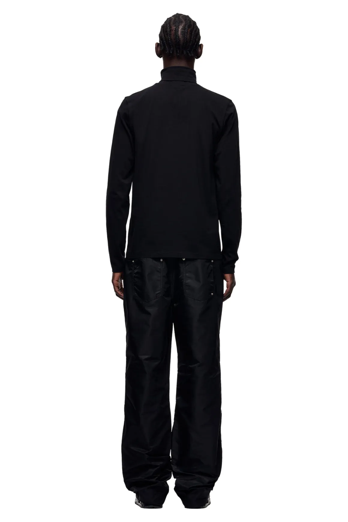 6PM+ TURTLENECK BLACK