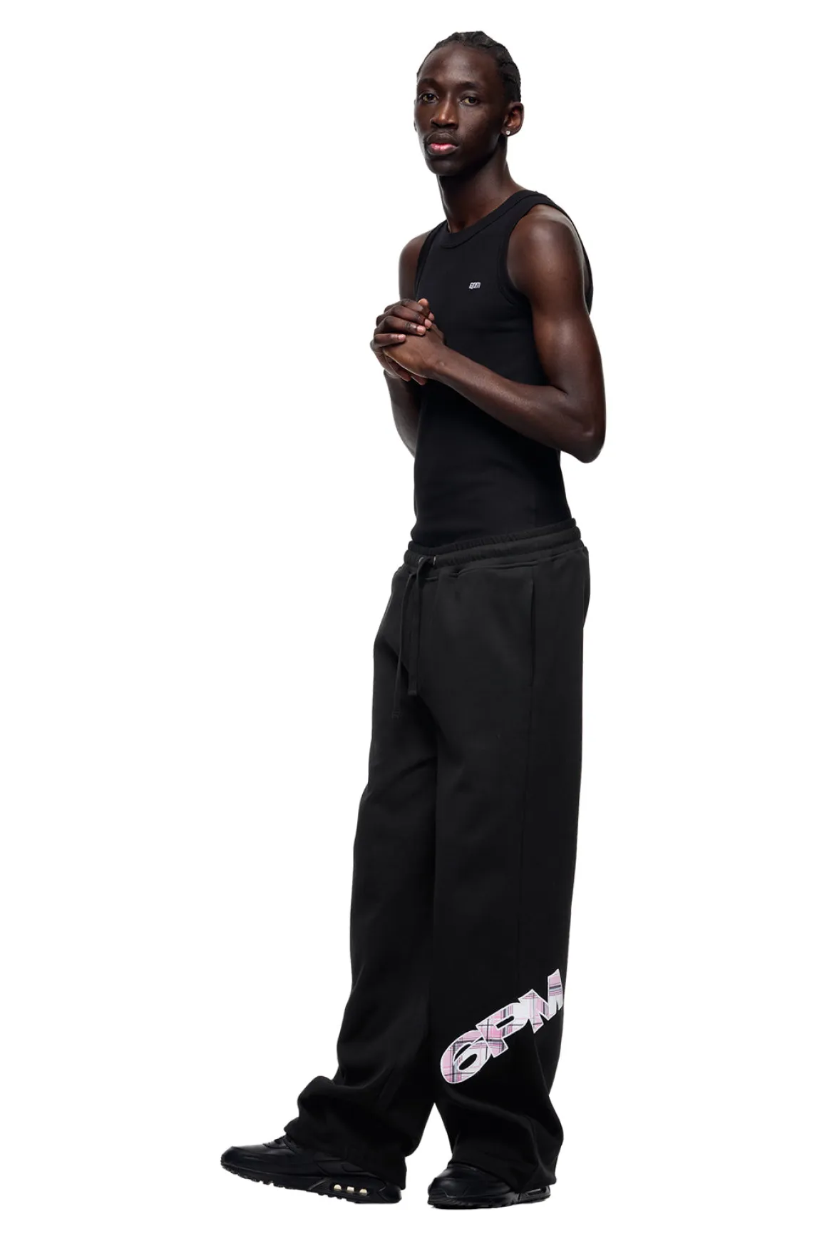 X-TRA WIDE JOGGER BLACK
